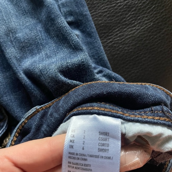 American Eagle flare jeans - Picture 3 of 3